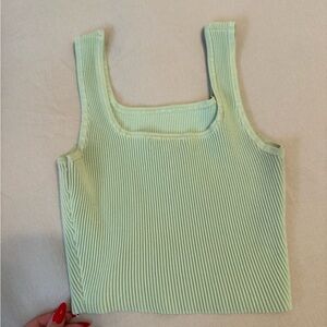 Green knit crop